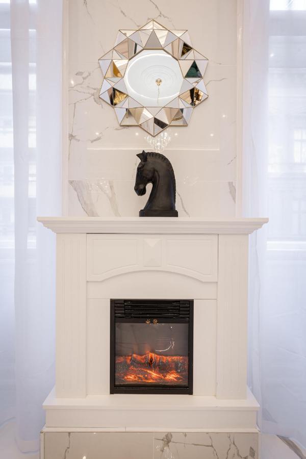 Premium Art Deco Apartment At Broadway // 4Bdr & 3Br Βουδαπέστη Εξωτερικό φωτογραφία
