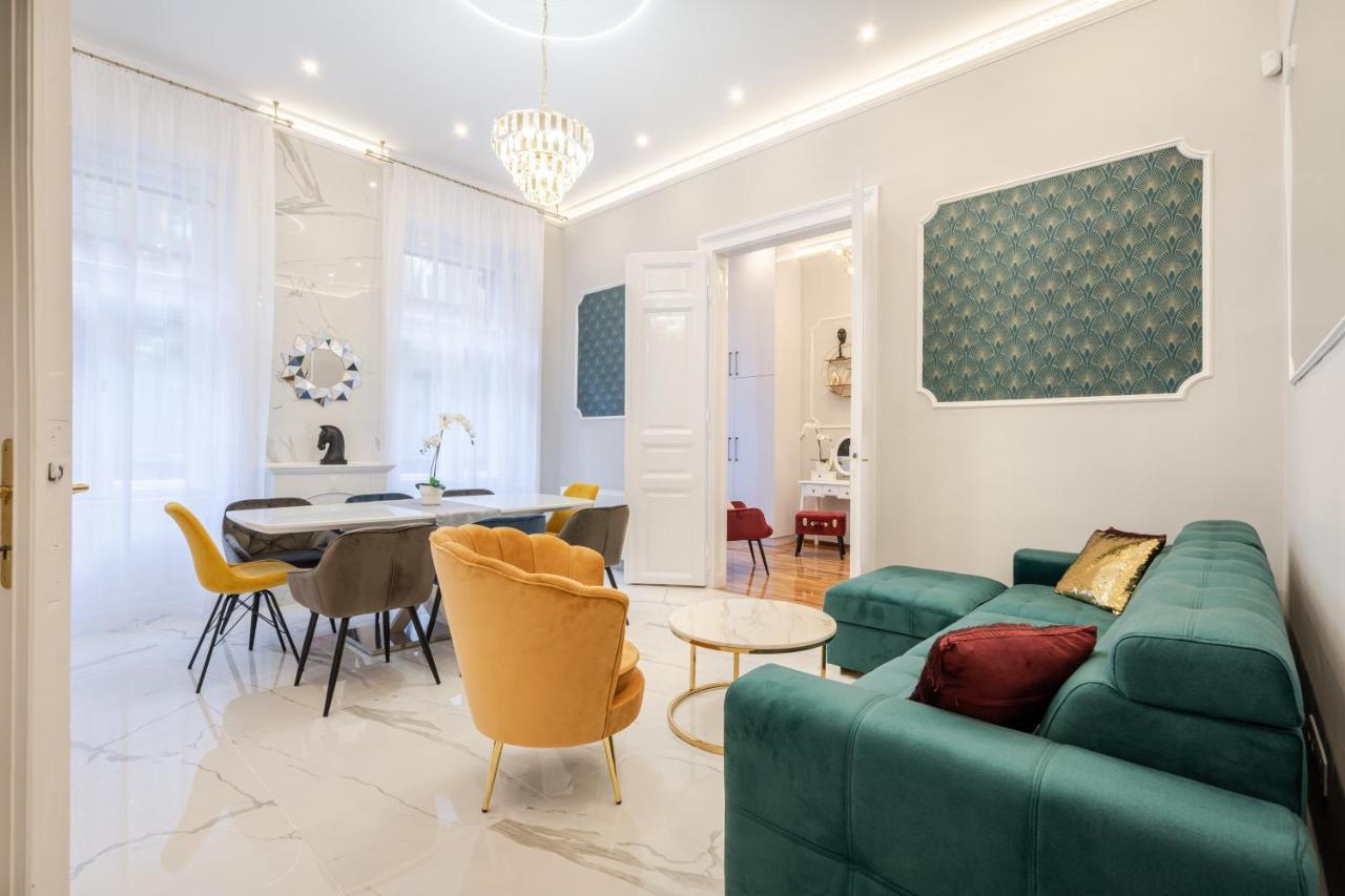 Premium Art Deco Apartment At Broadway // 4Bdr & 3Br Βουδαπέστη Εξωτερικό φωτογραφία